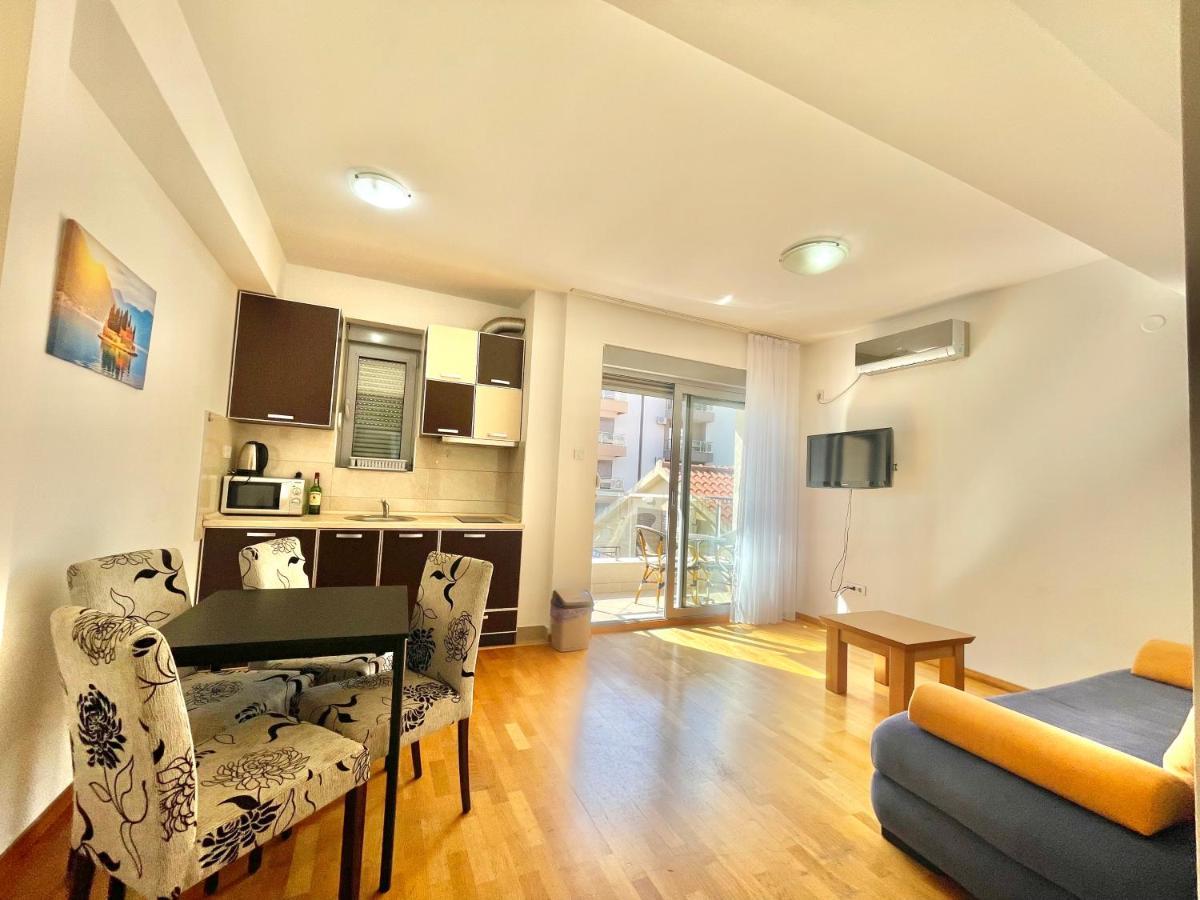 Comfort Apartments Aleksic บุดวา ภายนอก รูปภาพ
