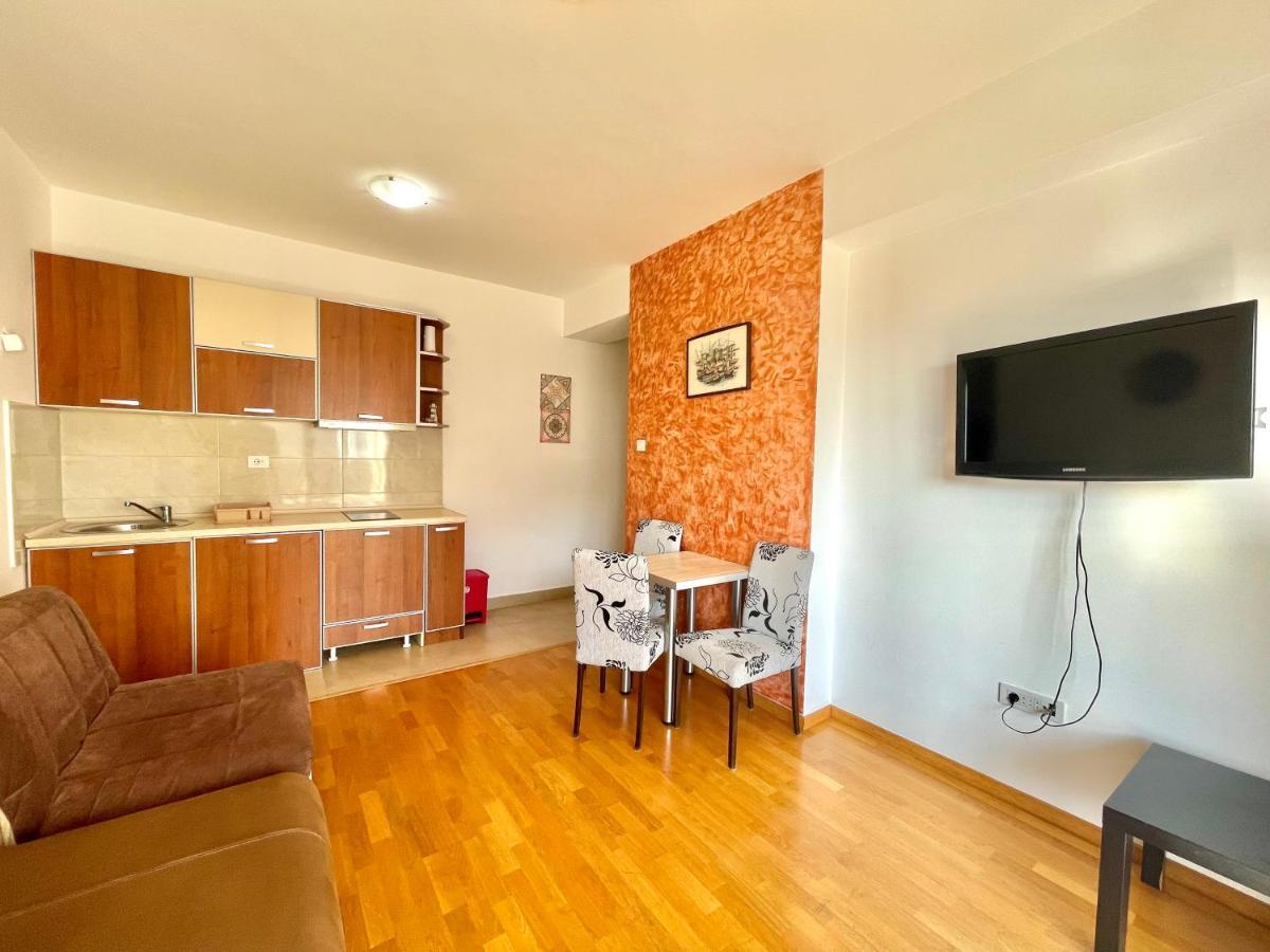 Comfort Apartments Aleksic บุดวา ภายนอก รูปภาพ