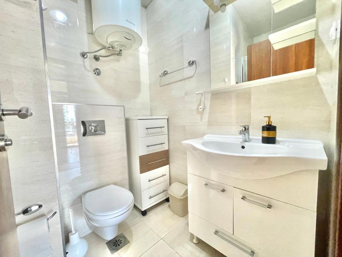 Comfort Apartments Aleksic บุดวา ภายนอก รูปภาพ