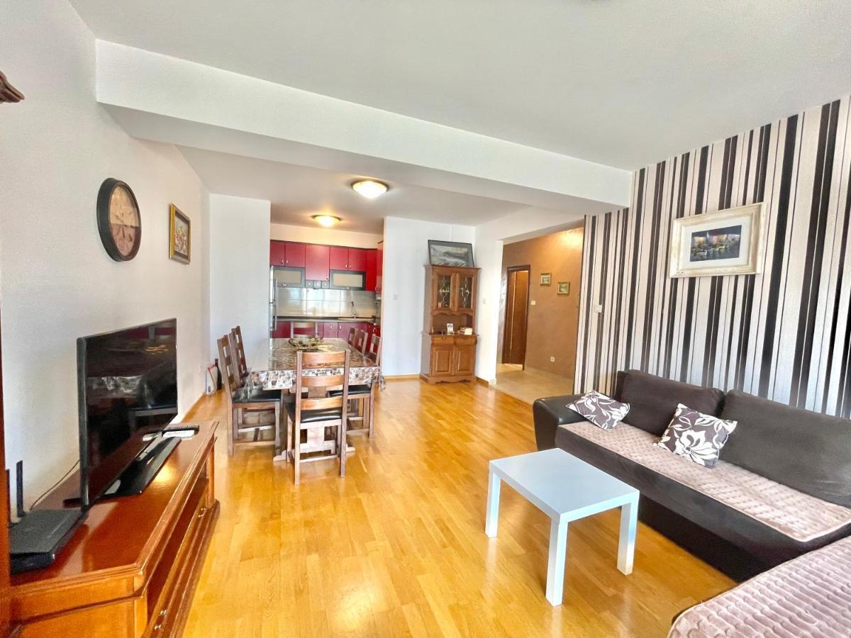 Comfort Apartments Aleksic บุดวา ภายนอก รูปภาพ